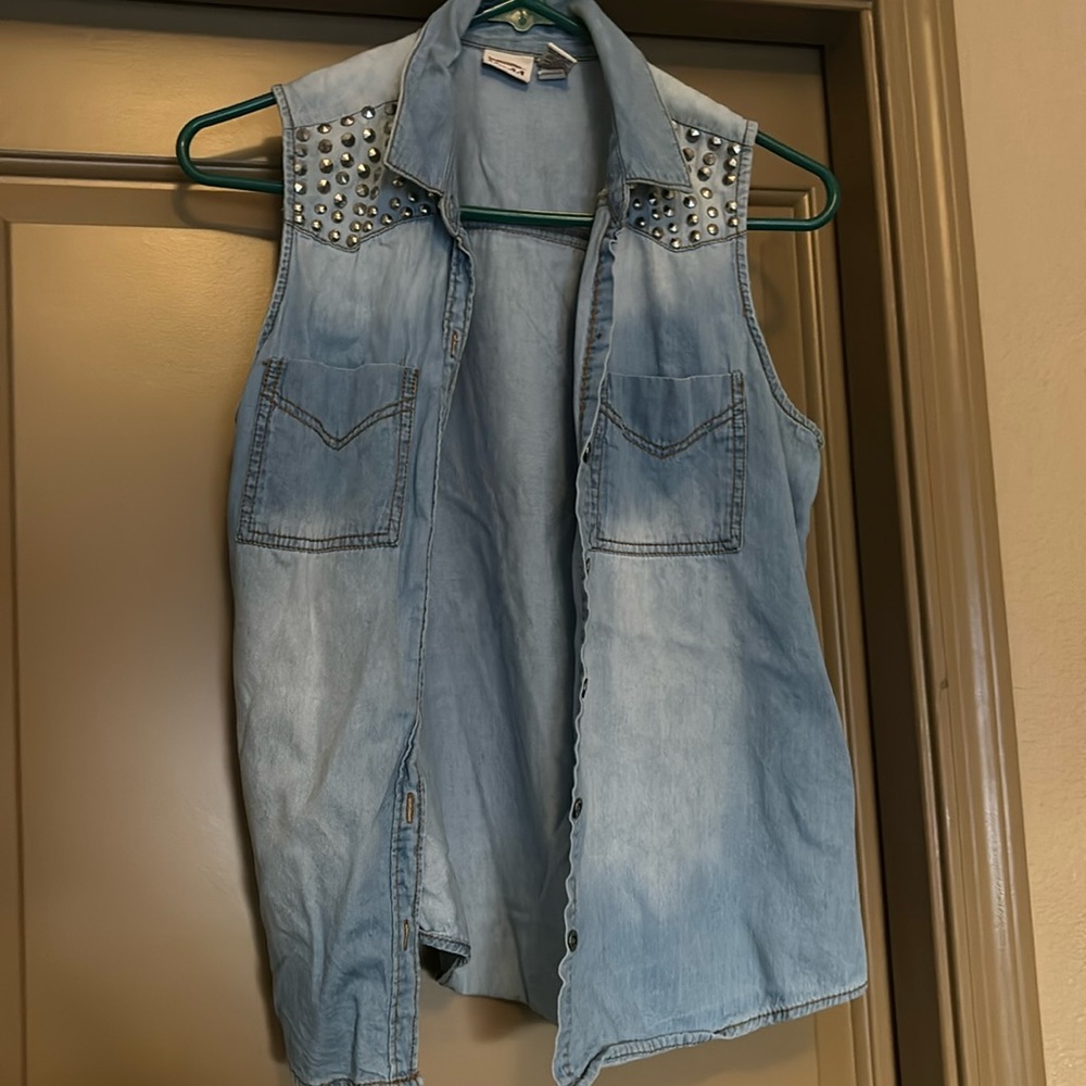 Mudd Med. Denim studded vest